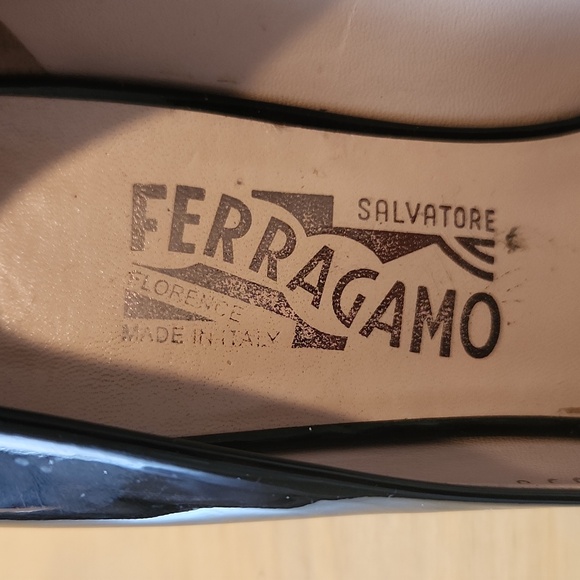 Salvatore Ferragamo heel open toe shoes - Picture 4 of 10